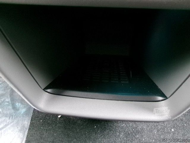 Minibus FORD Tourneo Custom Active 340L1 PHEV AHK Matrix 360K