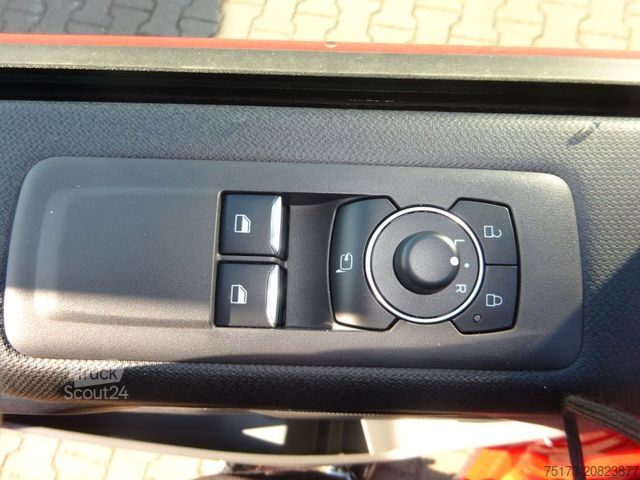 Mikroautobuss FORD Tourneo Custom Active 340L2 PHEV 360Kam Exclusiv