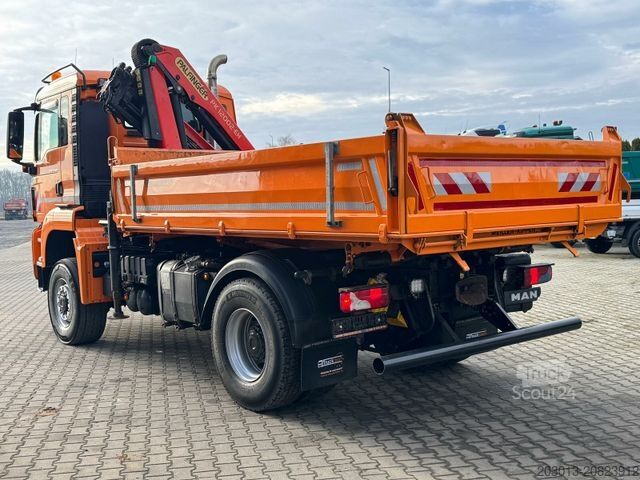 Gru montata su autocarro MAN TGS 18.360 4x4 Kipper Kran PALFINGER Winterd.