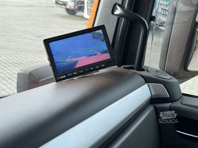 Gru montata su autocarro MAN TGS 18.360 4x4 Kipper Kran PALFINGER Winterd.