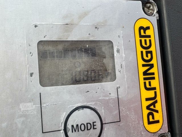 Autocarro ribaltabile MAN TGS 18.360 4x4 Kipper Kran PALFINGER Winterd.