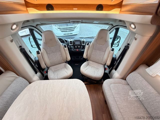 Autorulotă semi-integrată HYMER/ERIBA Tramp T 704 SL *-Solar*