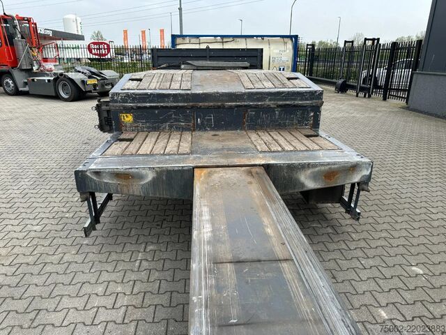 Rimorchio della piattaforma KAESSBOHRER Lowbed  / 6.00m extendable / hydraulic ramps  /...