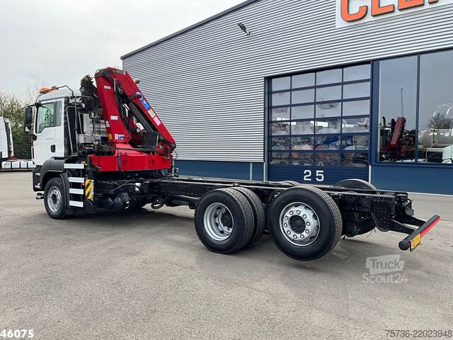 Chassis met cabine Man TGS 26.320 HMF 18 Tonmeter laadkraan
