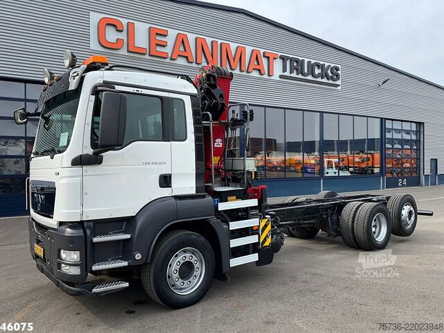 Chassis met cabine Man TGS 26.320 HMF 18 Tonmeter laadkraan