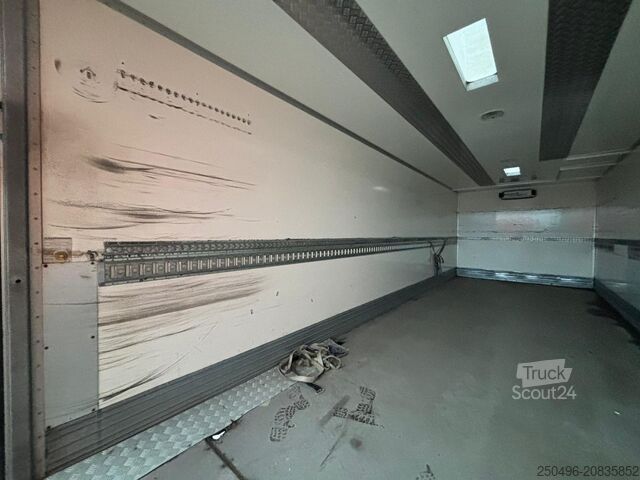 Box body Mercedes-Benz Atego 1223 4x2 BOX HEATING / BOX L=7582 mm