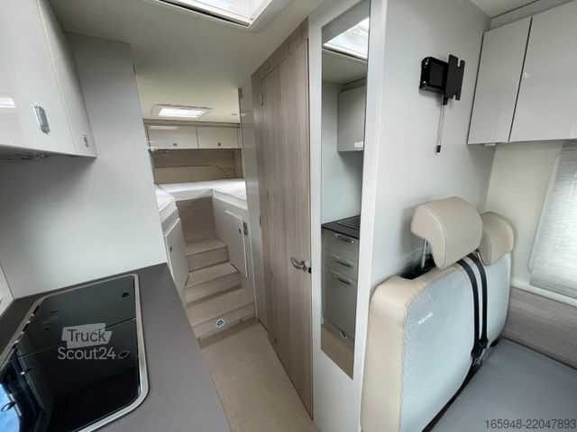 Teilintegriertes Wohnmobil BÜRSTNER T 690 G FREISTAAT-ED. LINEO **Miete*