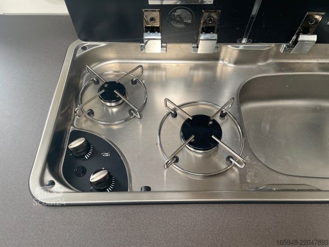 Teilintegriertes Wohnmobil BÜRSTNER T 690 G FREISTAAT-ED. LINEO **Miete*