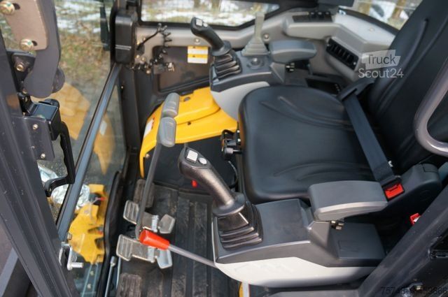 Mini ekskavatör  2T Minibagger Yanmar Diesel inkl Sortiergreifer
