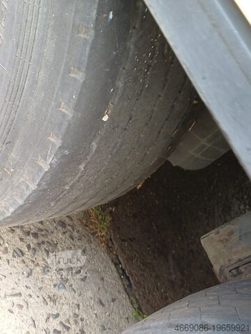 Semi-trailer with flatbed & tarpaulin Krone SD Teistlock SD Twistlock