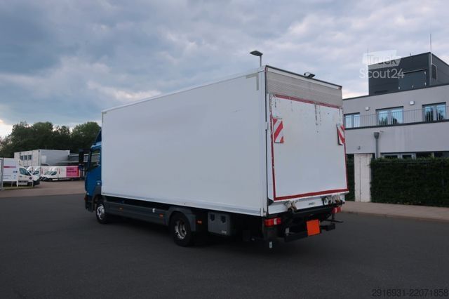 Dobozos teherautó MERCEDES-BENZ Nr:LR138 Atego 1268 1.Hand / Ladeboard