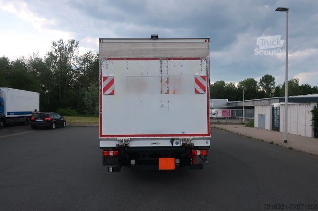 Dobozos teherautó MERCEDES-BENZ Nr:LR138 Atego 1268 1.Hand / Ladeboard