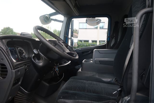 Dobozos teherautó MERCEDES-BENZ Nr:LR138 Atego 1268 1.Hand / Ladeboard
