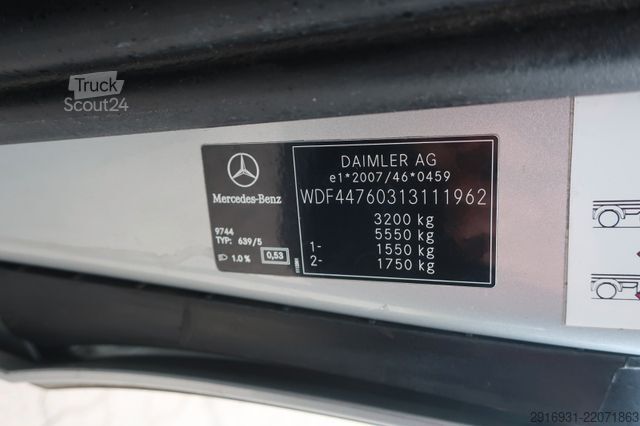 Dobozos furgon MERCEDES-BENZ Nr.A92 Vito 114CDI 4x4 lang 1.Hand / SHZ / AHK