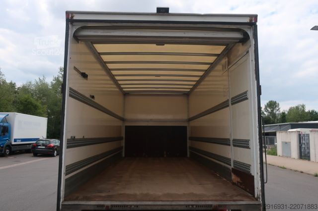 Dobozos teherautó MERCEDES-BENZ Nr. W139 Atego 1268 1.Hand / Luft / Ladeboard /