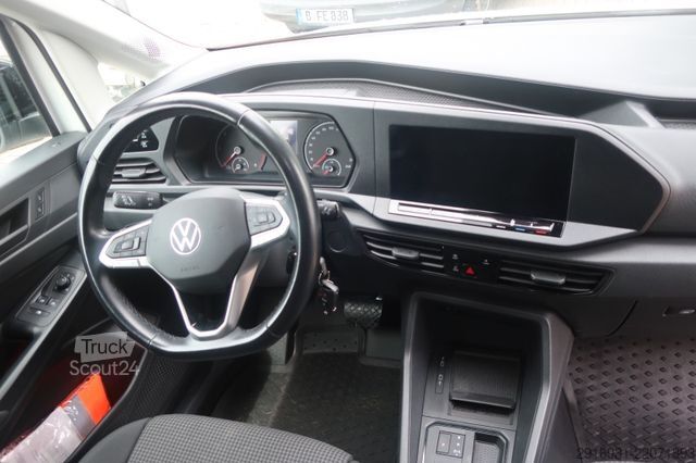 Dobozos furgon VOLKSWAGEN Nr:B53 Caddy Maxi 1.Hand / ACC / Aut. / Kamera