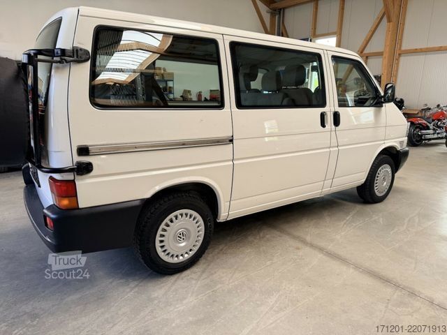 Obytný vůz VOLKSWAGEN T4 2.5 TDI Syncro 4x4 7 Sitzer1. Hand