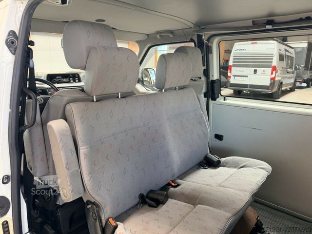 Obytný vůz VOLKSWAGEN T4 2.5 TDI Syncro 4x4 7 Sitzer1. Hand