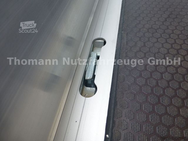 Tentinė furgonė RENAULT NEW Master Pritsche Plane Schlafkabine