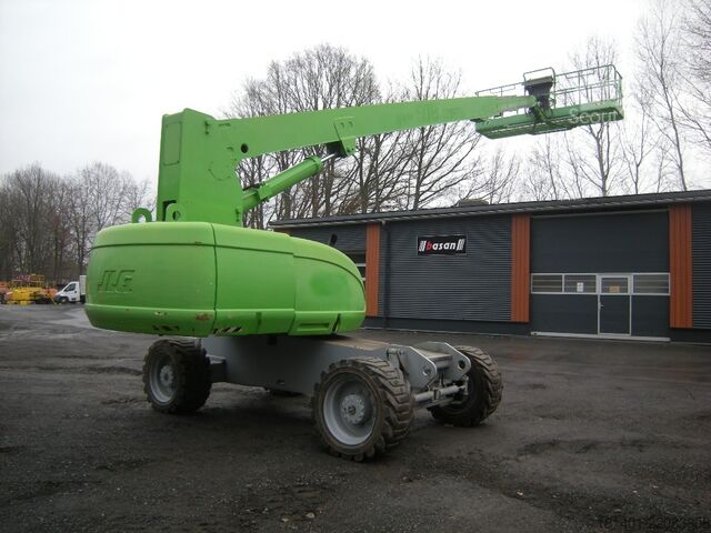 Brazo telescópico JLG 680 S Allrad