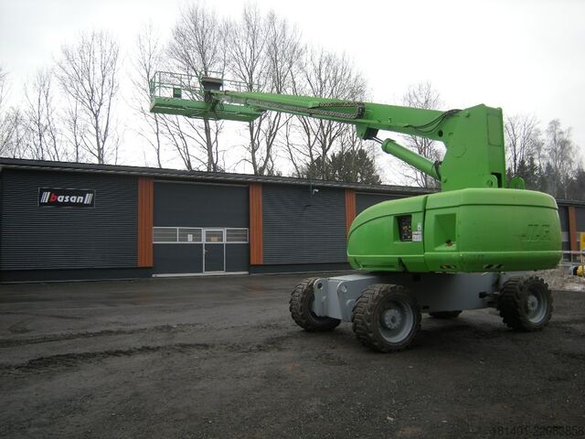 Brazo telescópico JLG 680 S Allrad