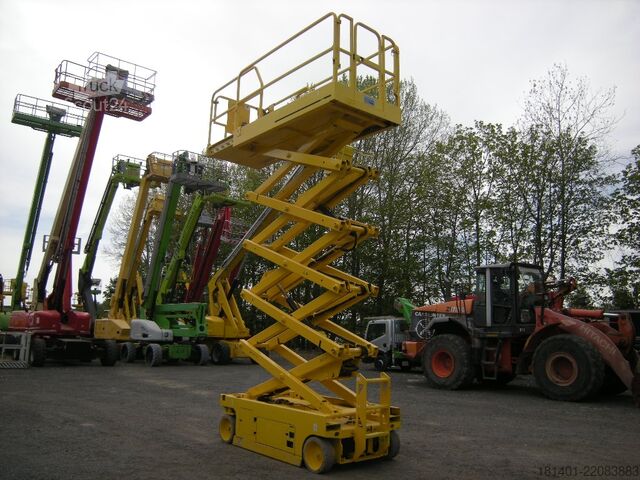 Scherenhebebühne Genie GS 3246 (ID3973)