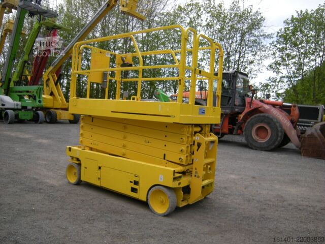 Scherenhebebühne Genie GS 3246 (ID3973)