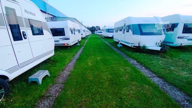 Lakókocsi HOBBY 495 UL De Luxe