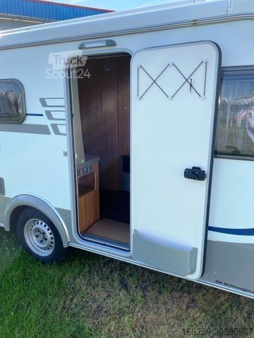 Campingvogn HYMER/ERIBA Eriba Feeling 425 inkl. Mover u. Batterie