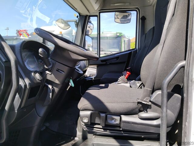 شاحنة صندوقية Iveco ML80E19