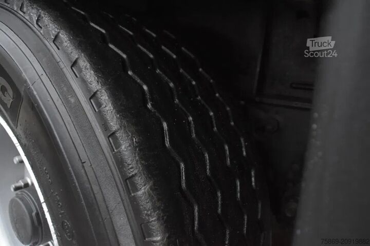 Posuvné plachty Kögel S24-1 SLIDING CURTAINS/ROOF - DRUM BRAKES - GOO...