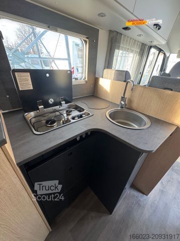 Integriertes Wohnmobil SUNLIGHT I 67S Klima Solar, Navi