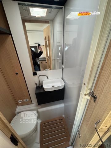 Integriertes Wohnmobil SUNLIGHT I 67S Klima Solar, Navi