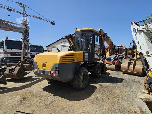 حفار متحرك MECALAC 12 MXT
