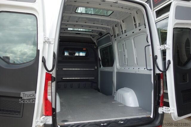 Kastenwagen mercedes-benz Sprinter 319 CDI V6 L2H2 LED/STDHZG/AHK/KAM/TEMP