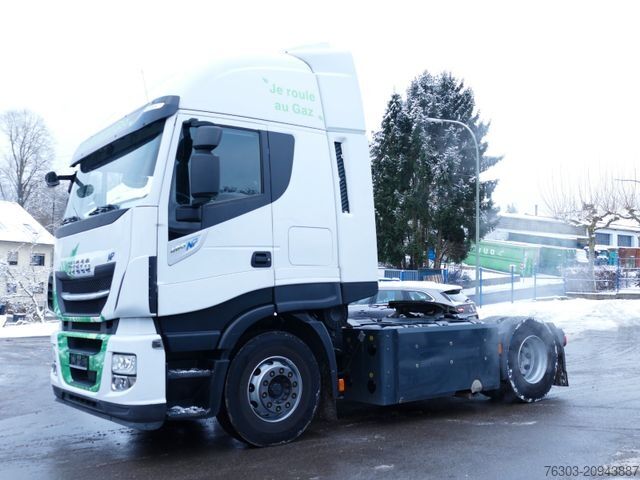 Standardowy ciągnik siodłowy IVECO Stralis 460 *CNG*Retarder*