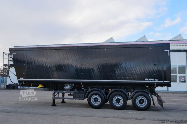 Semi-remorque benne SCHMITZ CARGOBULL SKI 24 SL 9,6/ 55 m³ MULTITÜRE 6300 kg GETREIDE