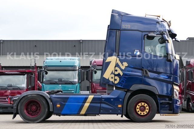 Tractora standard RENAULT T 520 Retarder 2-XL-Tank Standklima Sondermodell