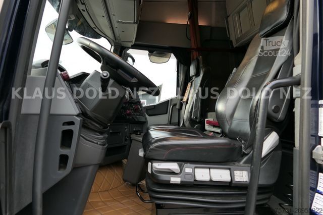 Tractora standard RENAULT T 520 Retarder 2-XL-Tank Standklima Sondermodell