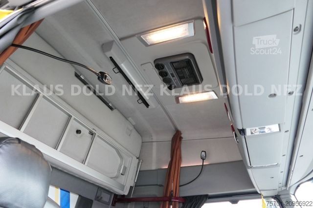 Tractora standard RENAULT T 520 Retarder 2-XL-Tank Standklima Sondermodell