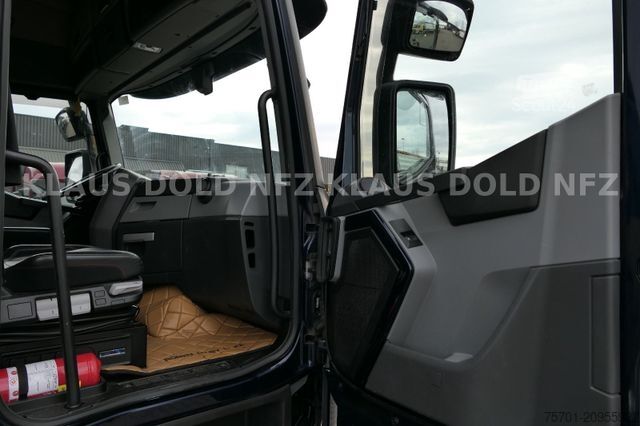 Tractora standard RENAULT T 520 Retarder 2-XL-Tank Standklima Sondermodell