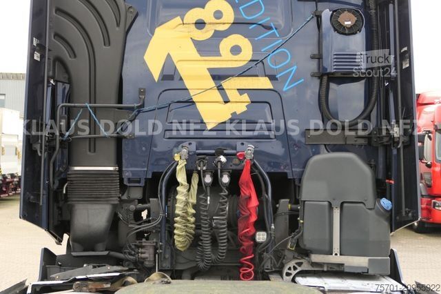 Tractora standard RENAULT T 520 Retarder 2-XL-Tank Standklima Sondermodell