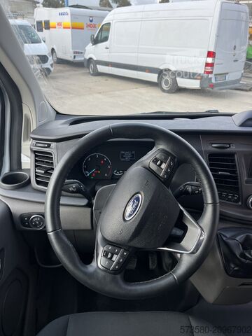 Karavan Ford Panama P10 Campervan | 4 Schlafplätze | Küche + Aufstelldach