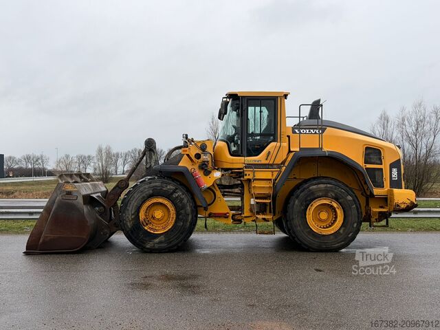 رافعة التحميل Volvo L150H