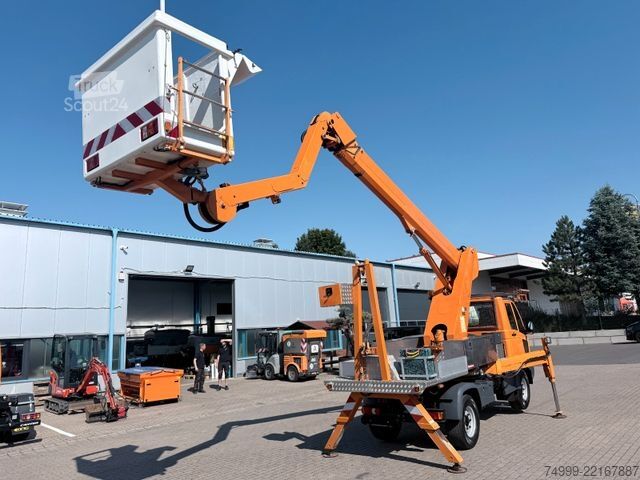 Plataforma elevadora sobre camión MULTICAR FUMO M30 C 4x4 Blumenbecker Hub- Arbeitsbühne