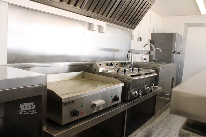 Торговий трейлер Imbissanhänger, Imbisswagen Zum Vermieten,