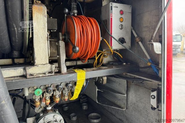 Autocisternă RENAULT Lander 430 8x2 23'300L