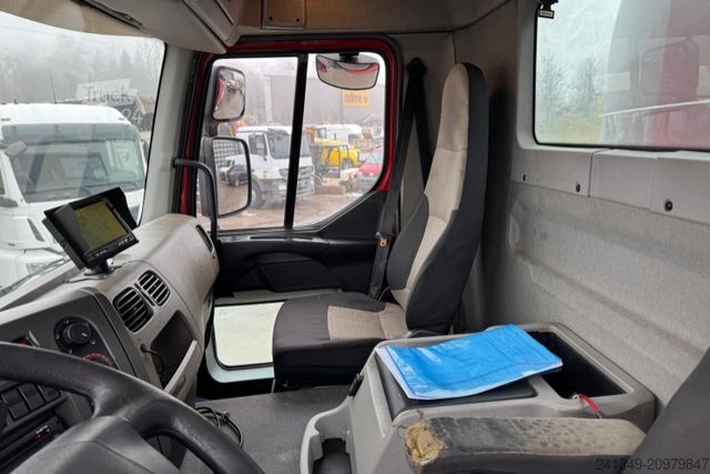 Autocisternă RENAULT Lander 430 8x2 23'300L