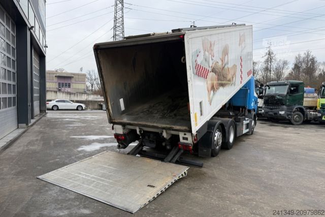 Speciális rendeltetésű teherautó SCANIA R420 6x2 Kippkasten Gebläse & Schleuse