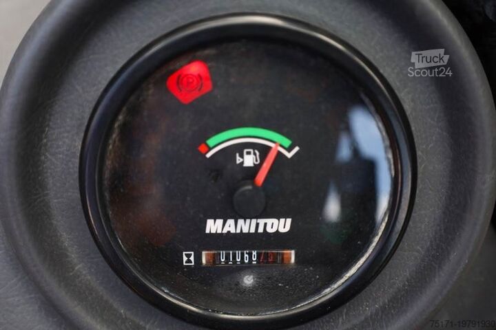 Chariot élévateur tout-terrain Manitou MC30-4 Valid Inspection, *Guarantee, Diesel, 4x4 D